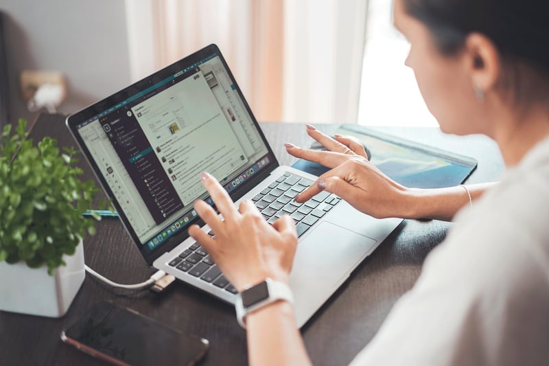 Les avantages et inconvénients du télétravail pour les entreprises en 2026
